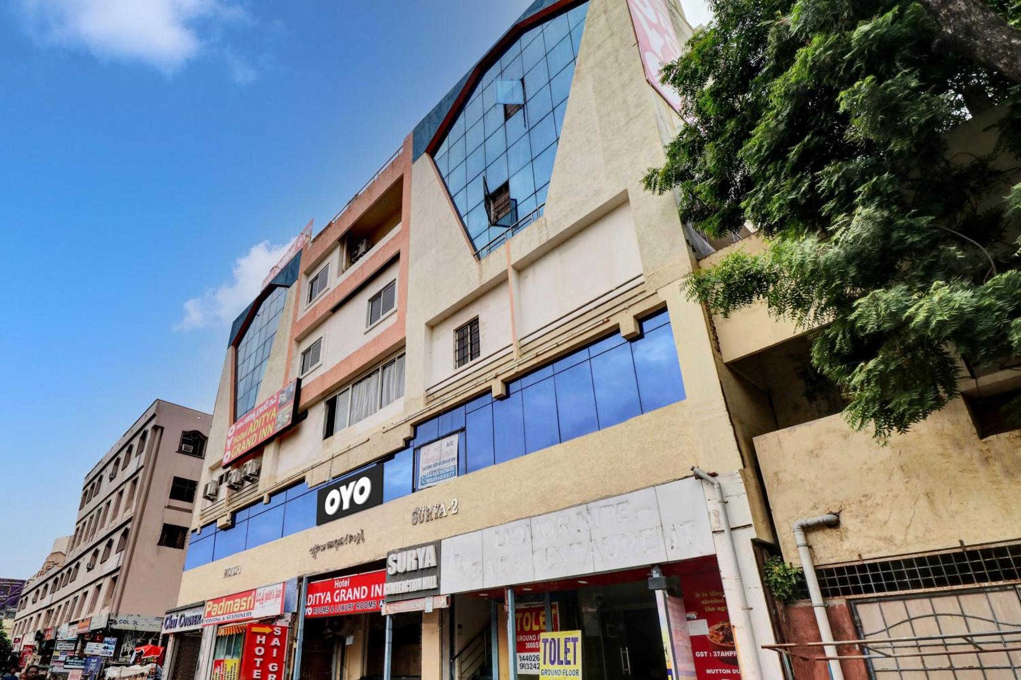 Hotel O Aditya Grand Inn Guntūr Exterior foto